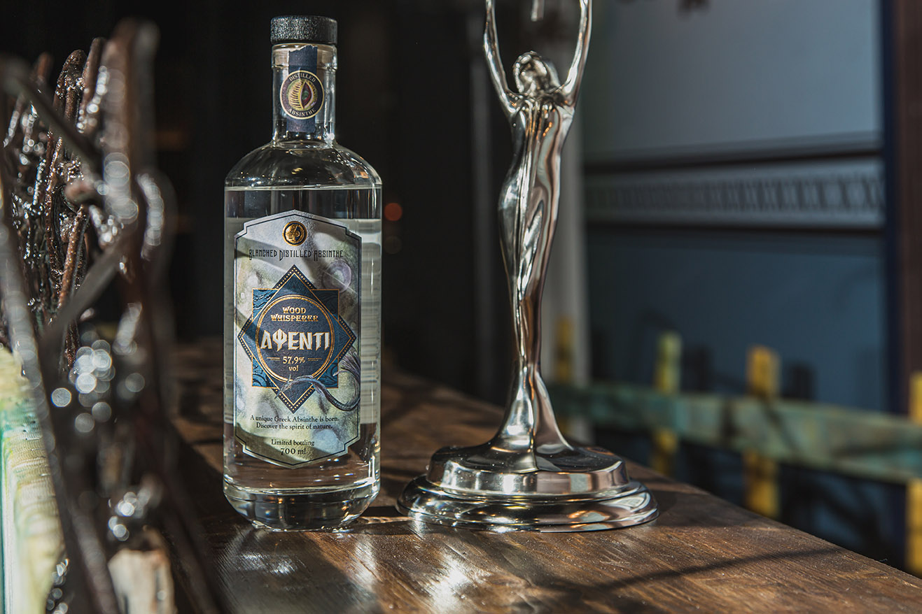 THE GREEK ABSINTHE IS BORN